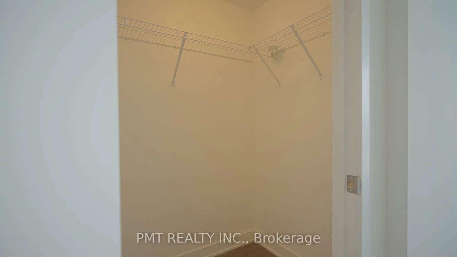 681, Yonge, Painswick South, Barrie