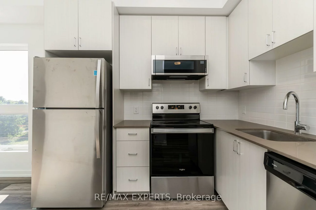 430, Essa, Holly, Barrie