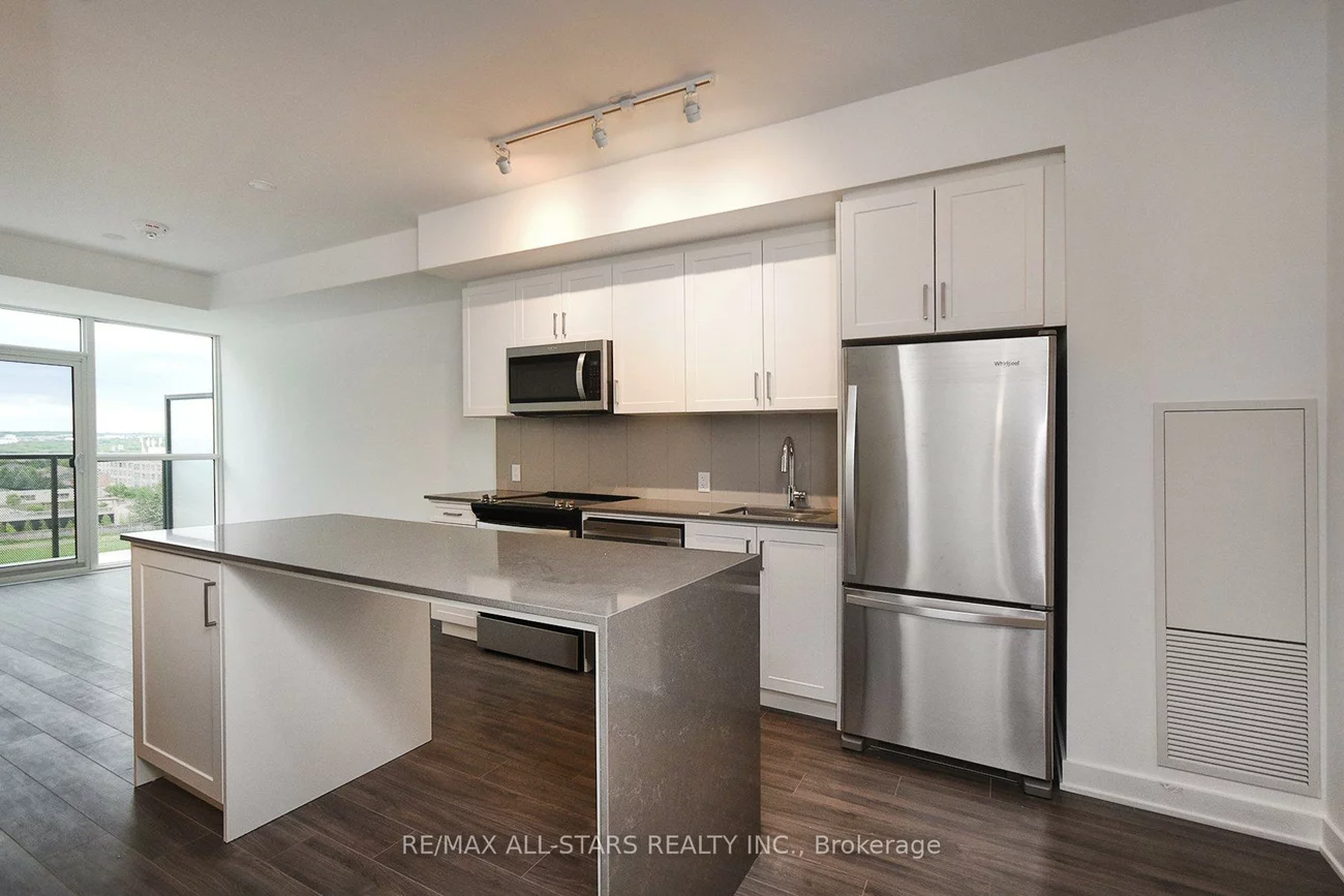 681, Yonge, Painswick South, Barrie