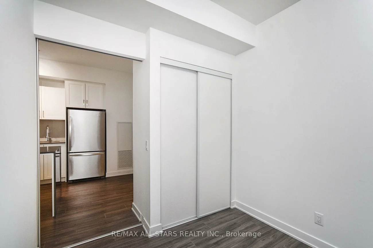 681, Yonge, Painswick South, Barrie