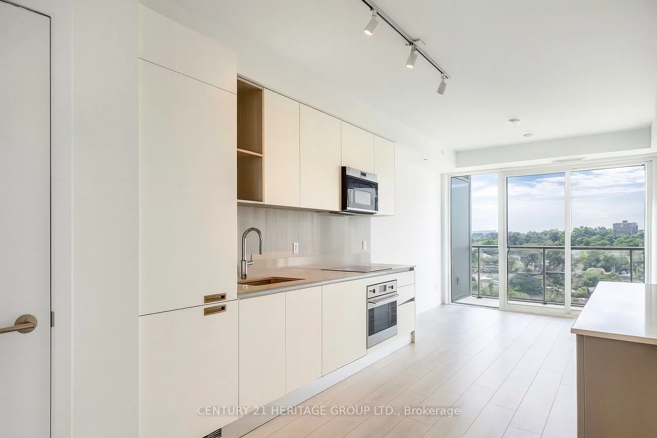 39, Mary, City Centre, Barrie