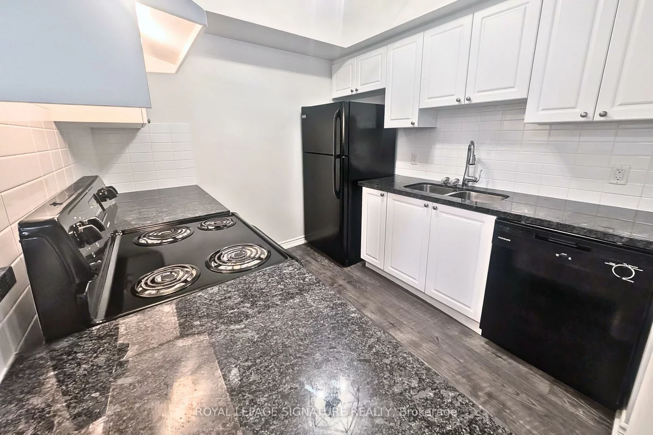 100, Dean, Painswick South, Barrie