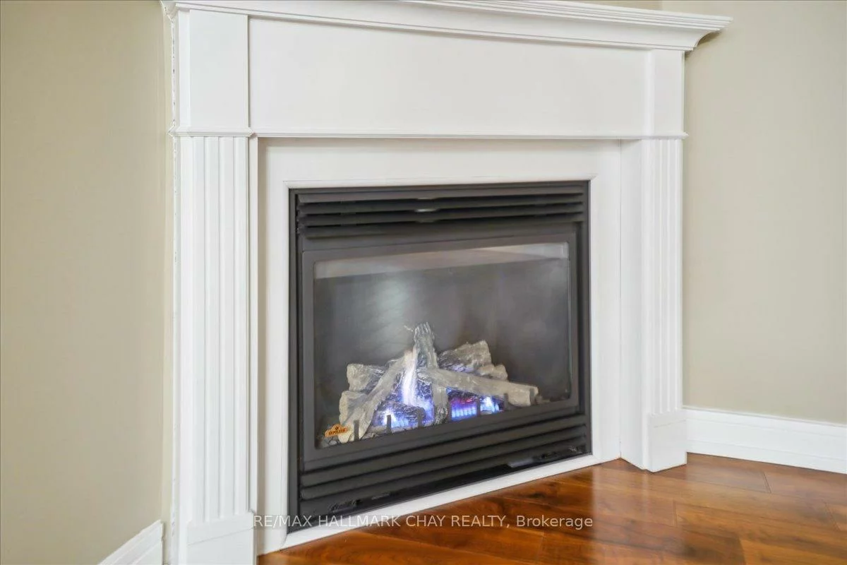 2, Toronto, City Centre, Barrie