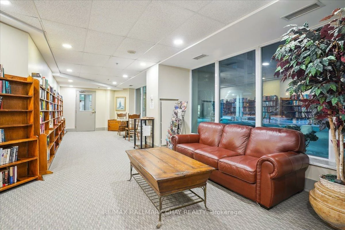 2, Toronto, City Centre, Barrie