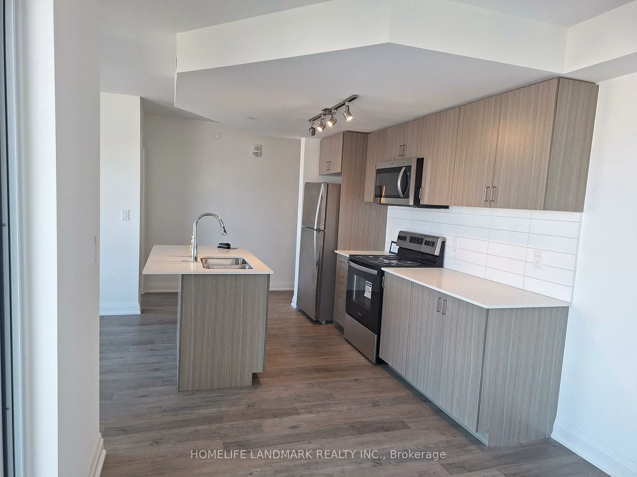 58, Lakeside, Alliance, Barrie