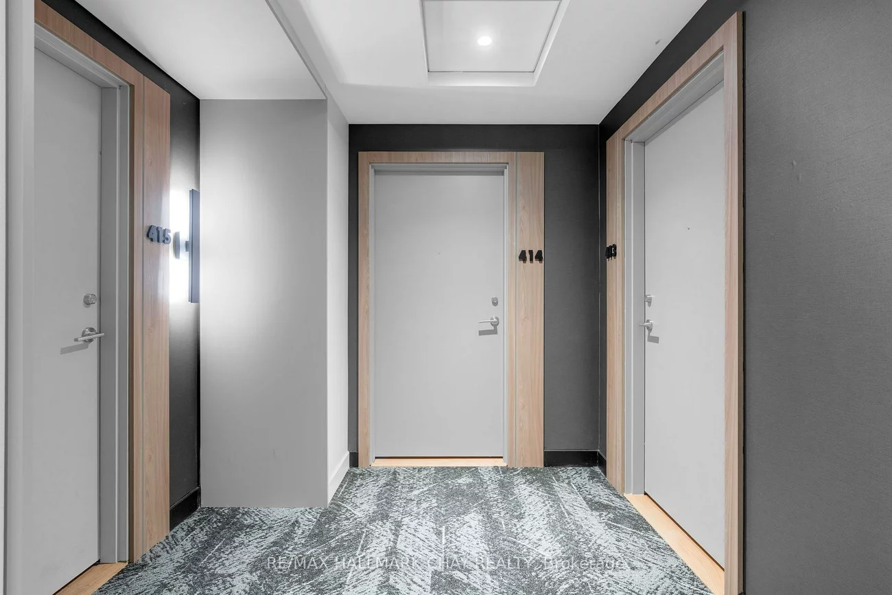 185, Dunlop, Lakeshore, Barrie