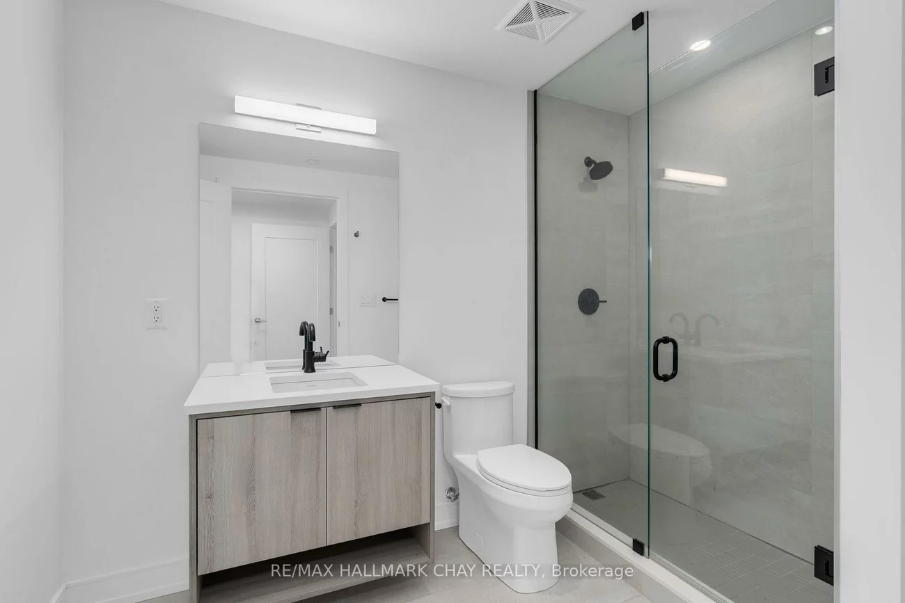 185, Dunlop, Lakeshore, Barrie