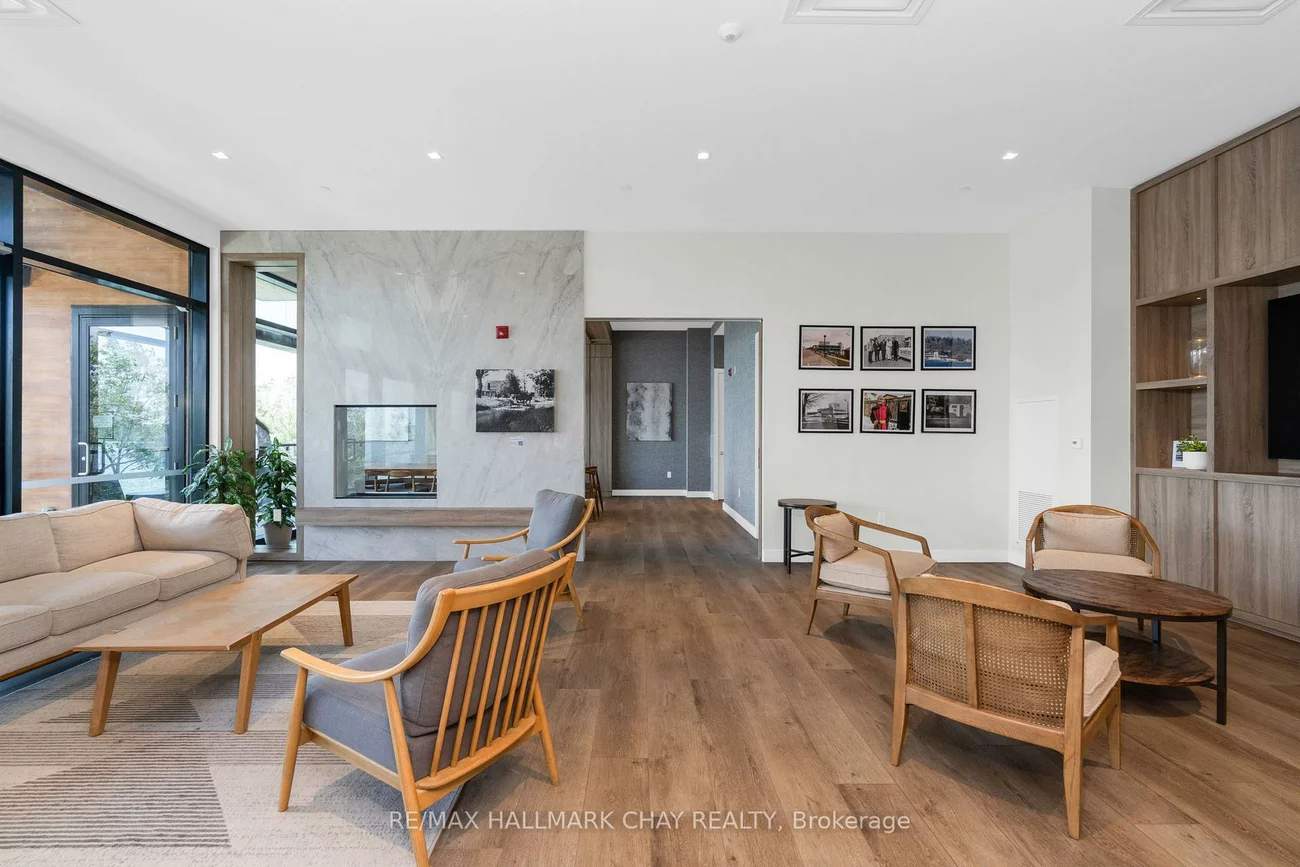 185, Dunlop, Lakeshore, Barrie