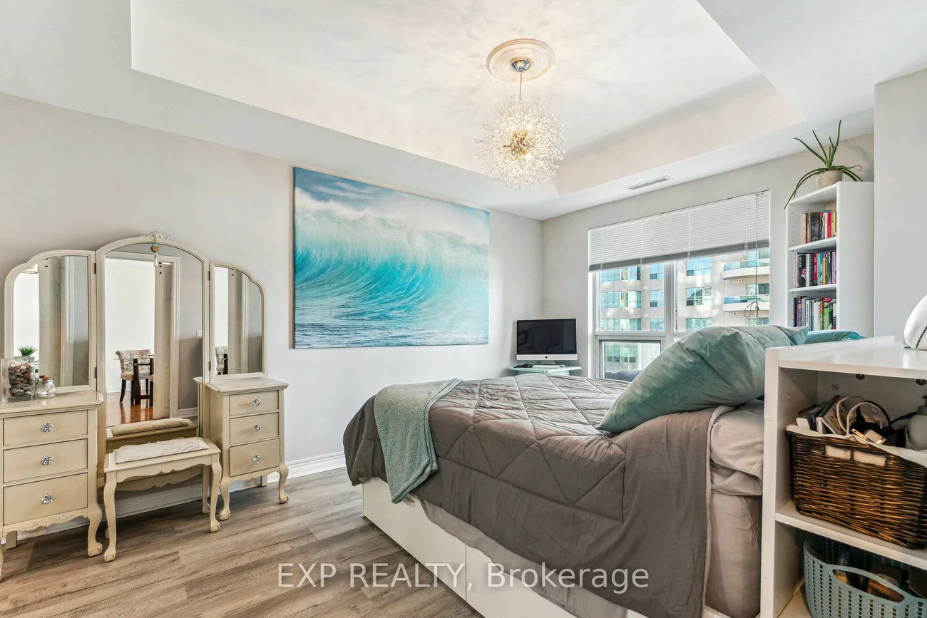 6, Toronto, City Centre, Barrie