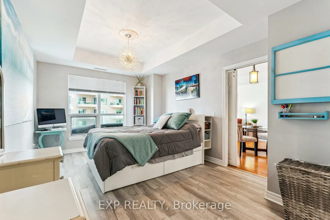 6, Toronto, City Centre, Barrie