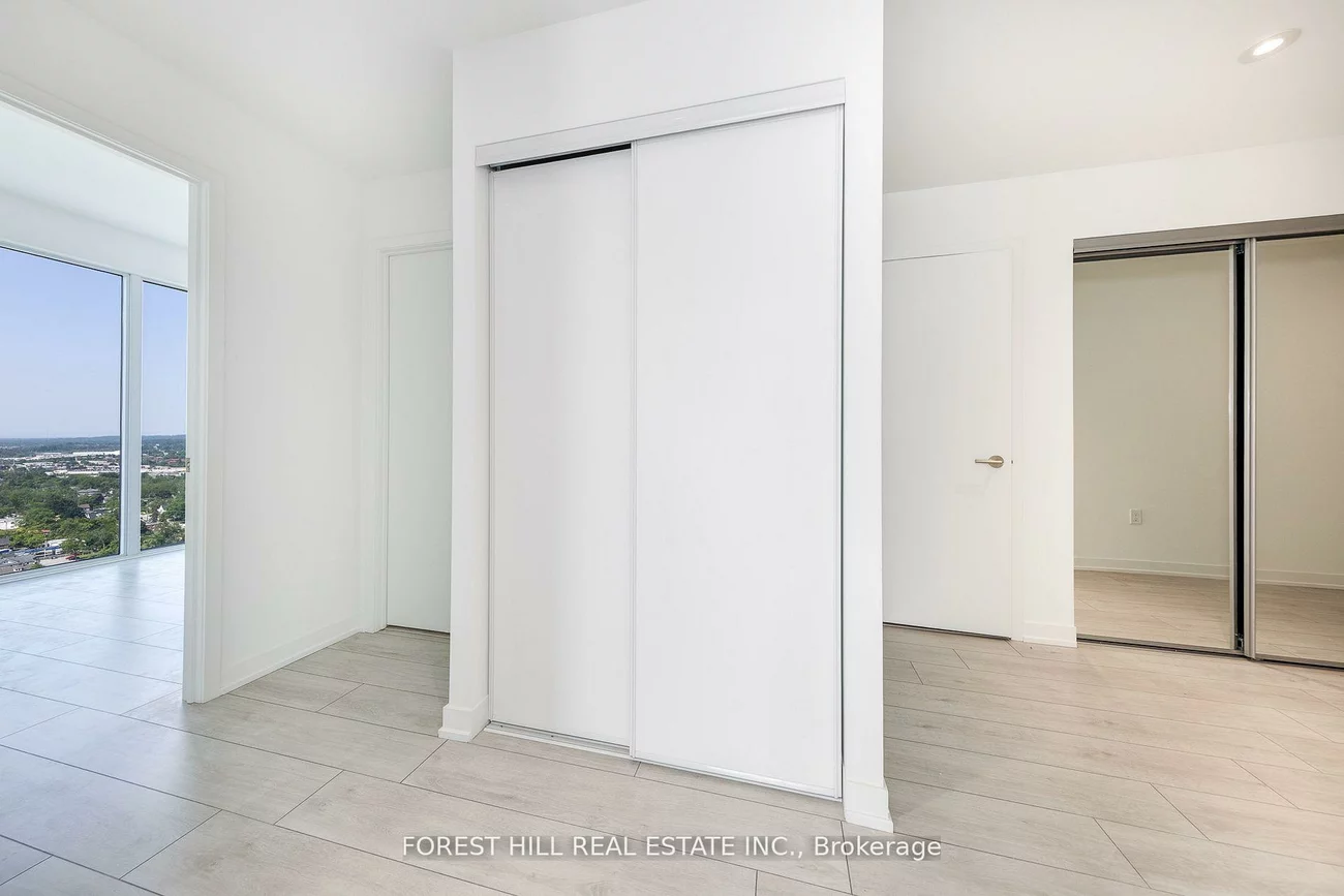 39, Mary, City Centre, Barrie