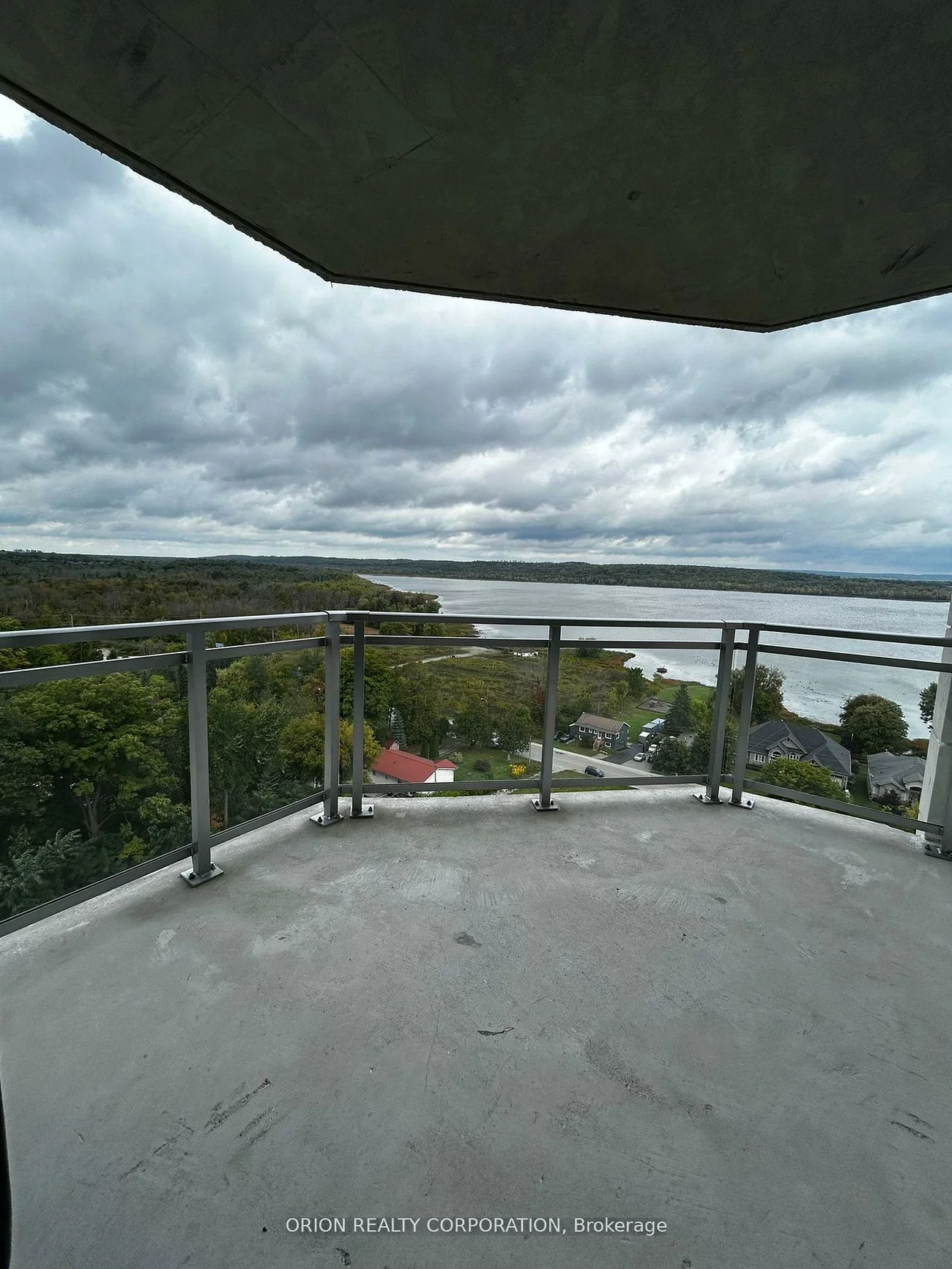 56, Lakeside, Little Lake, Barrie