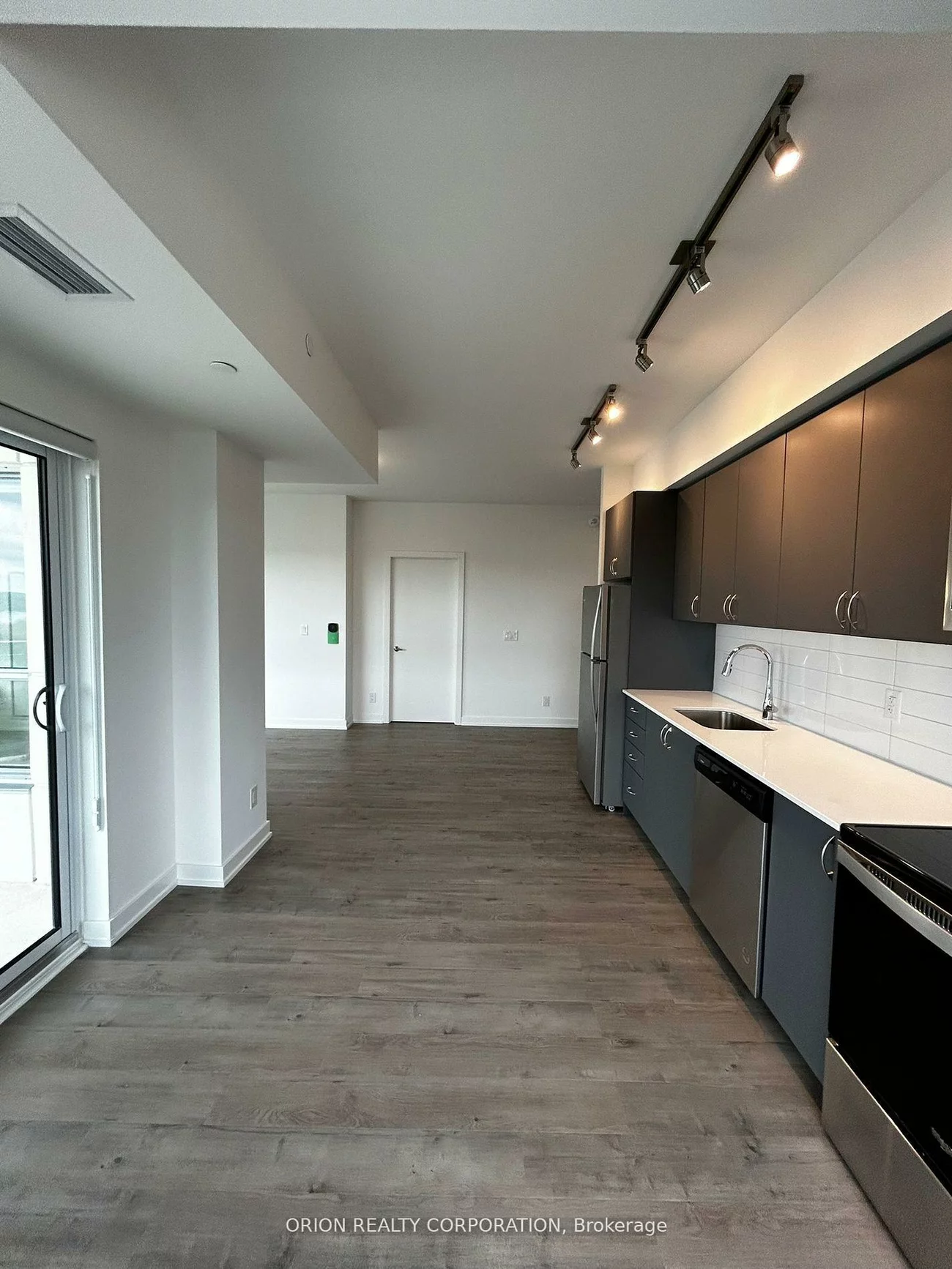 56, Lakeside, Little Lake, Barrie