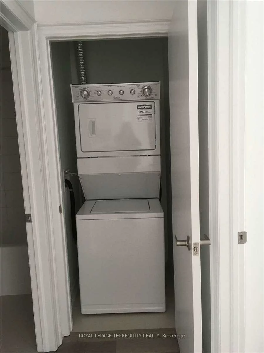 111, Worsley, City Centre, Barrie