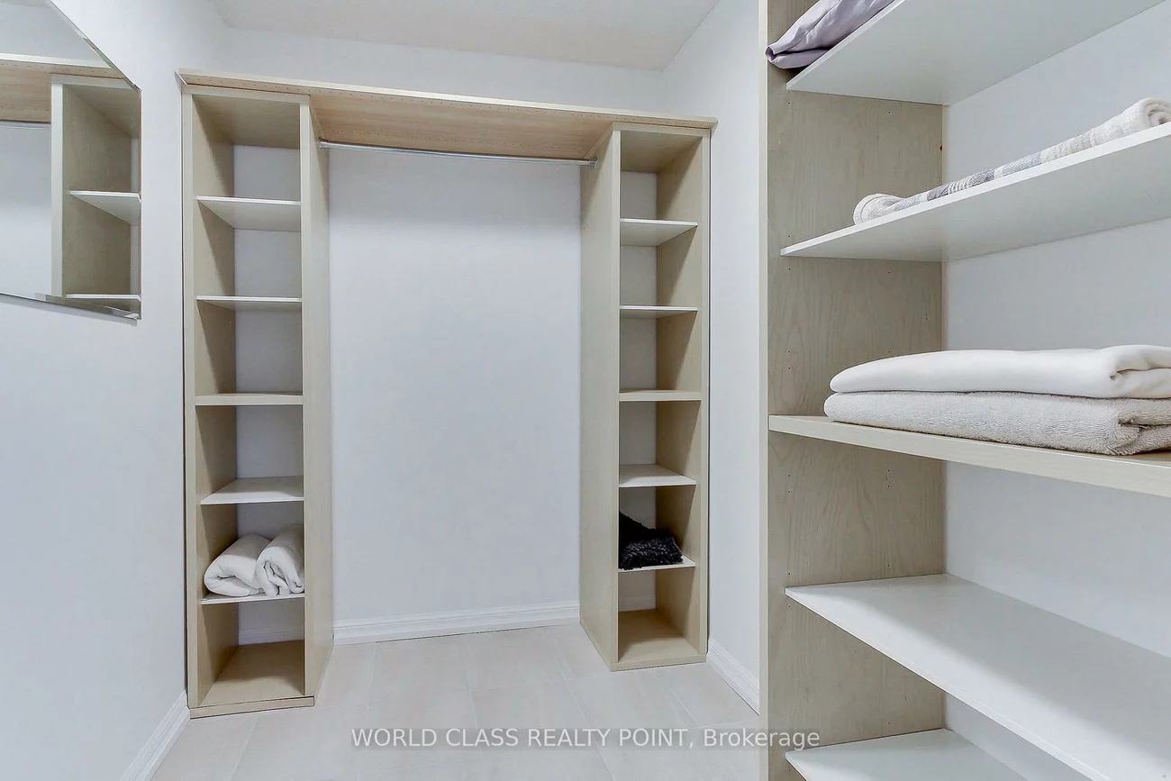 75, Ellen, Lakeshore, Barrie