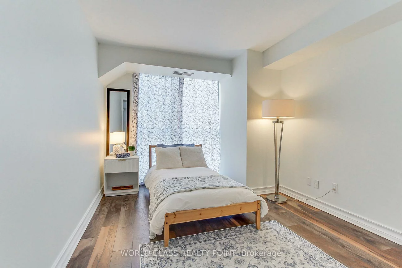 75, Ellen, Lakeshore, Barrie