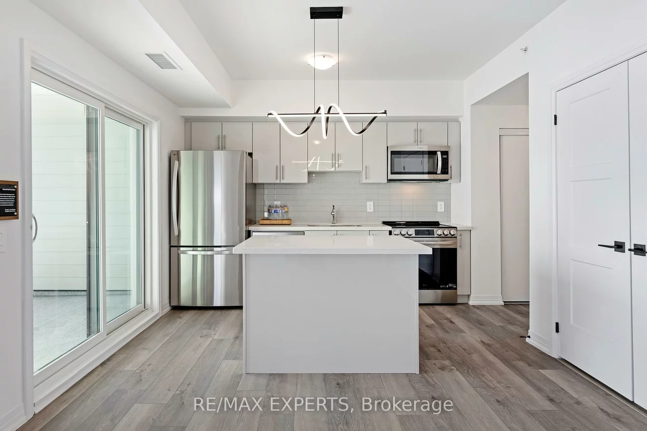 15, Kneeshaw, Rural Barrie Southeast, Barrie