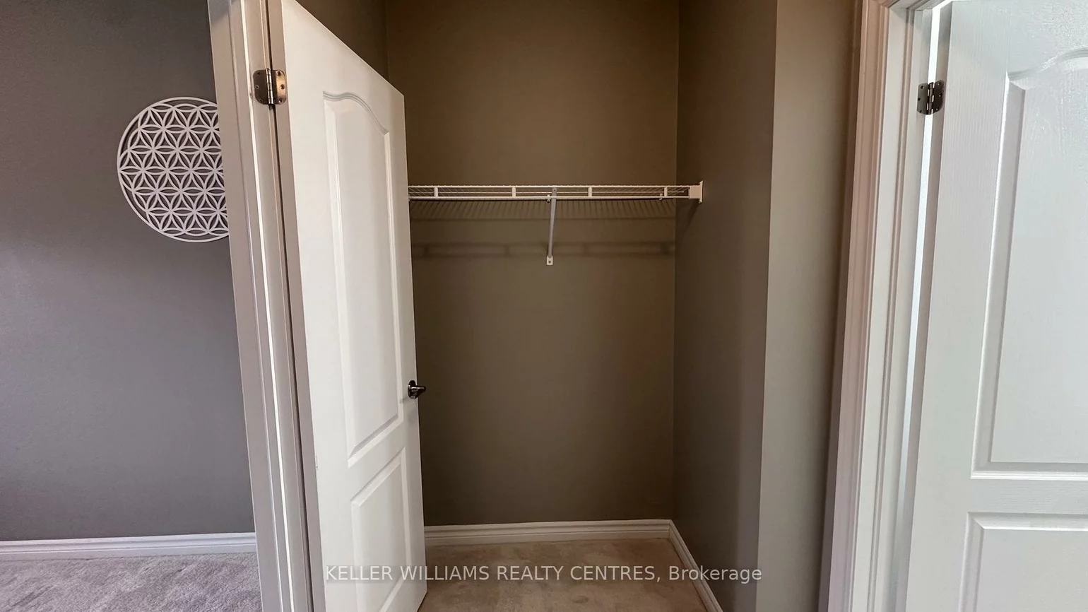 40, Ferndale, Ardagh, Barrie