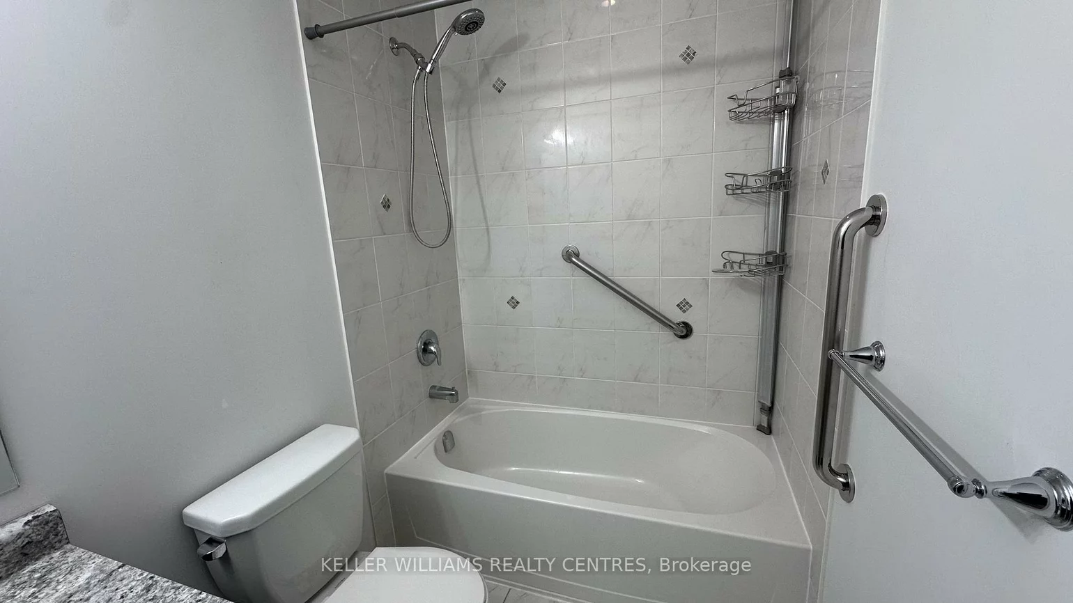 40, Ferndale, Ardagh, Barrie