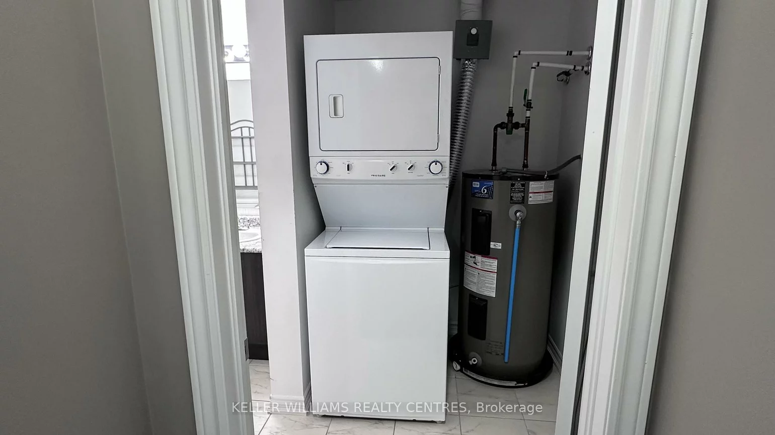 40, Ferndale, Ardagh, Barrie