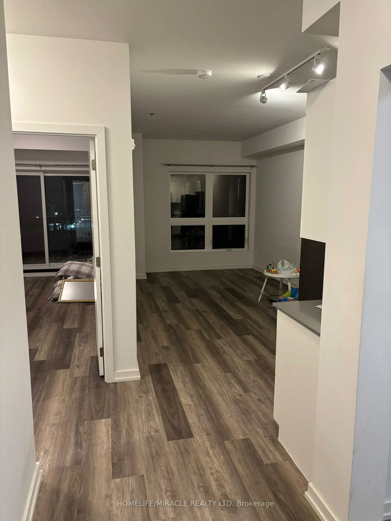 430, Essa, Holly, Barrie