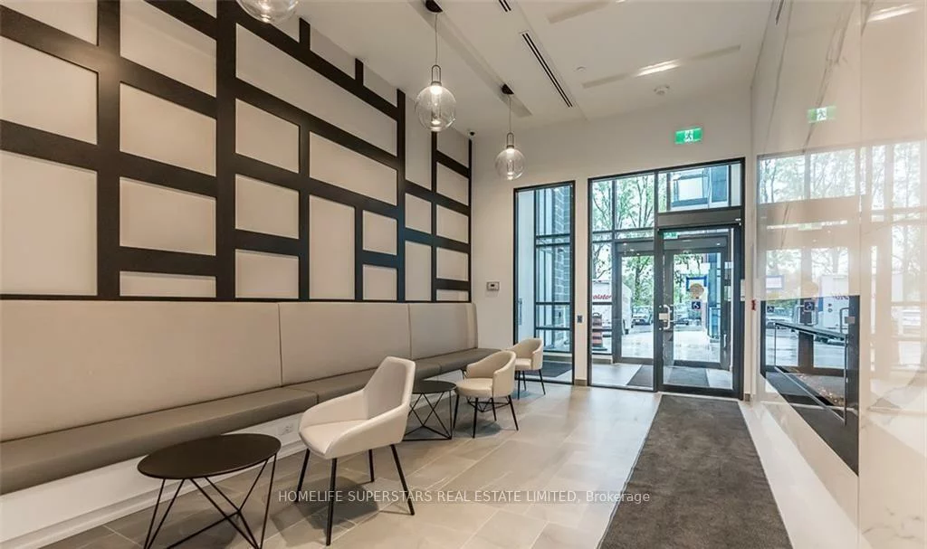 681, Yonge, Painswick South, Barrie