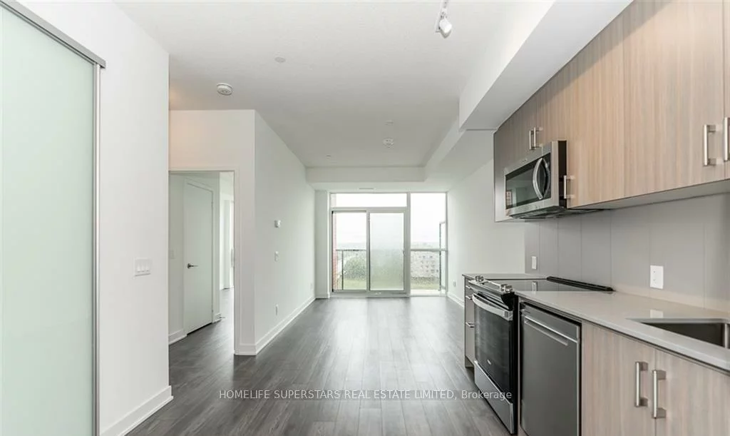 681, Yonge, Painswick South, Barrie