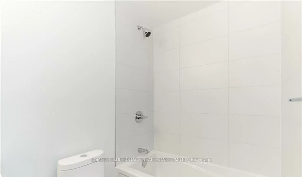 681, Yonge, Painswick South, Barrie