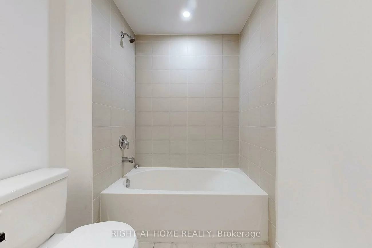 4, Spice, Innis-Shore, Barrie