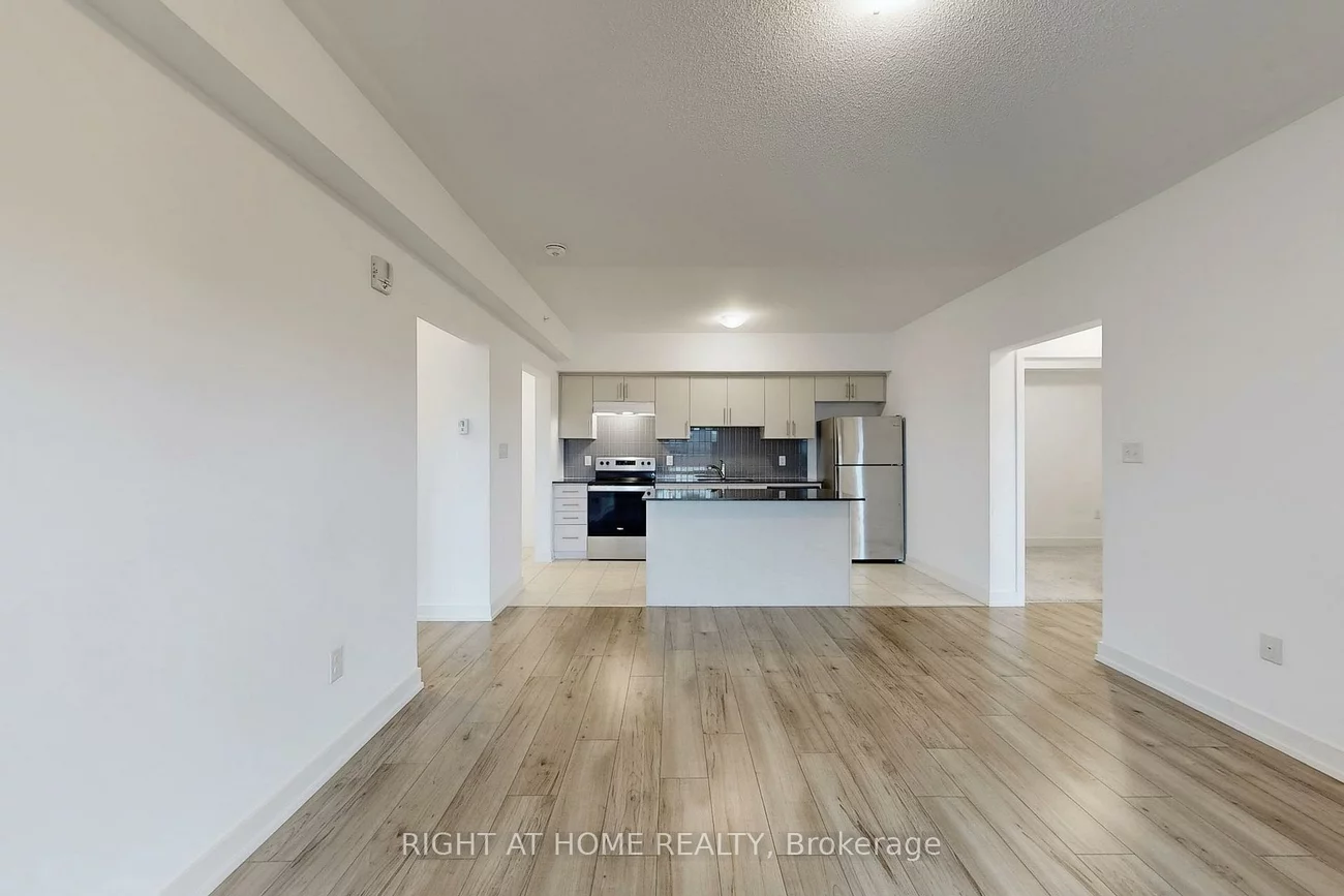 4, Spice, Innis-Shore, Barrie