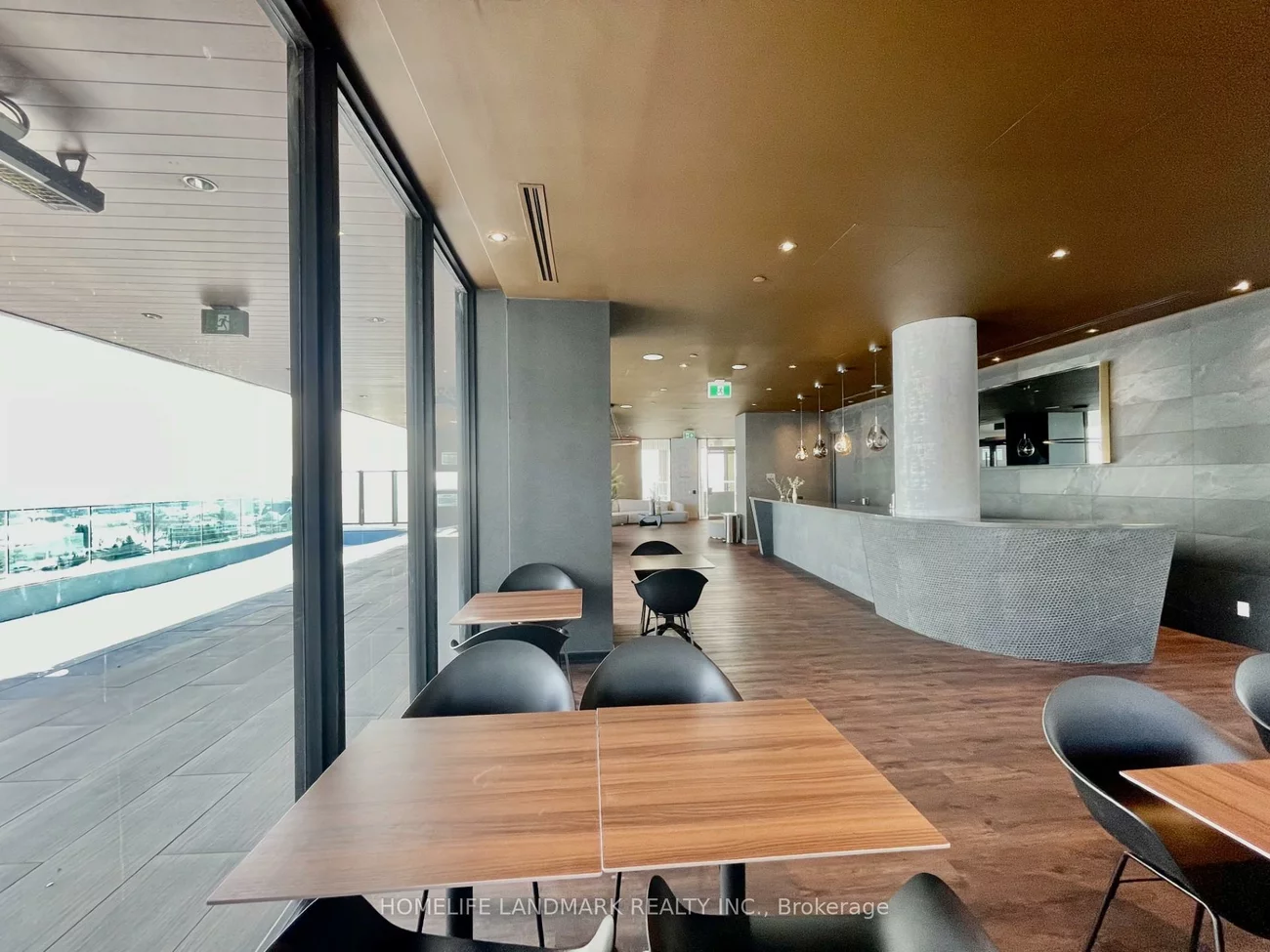 39, Mary, City Centre, Barrie