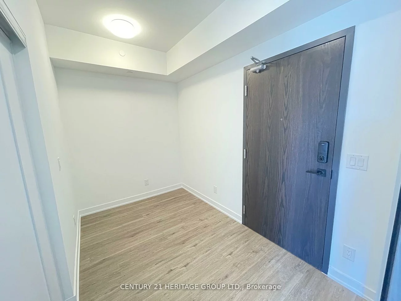 56, Lakeside, Little Lake, Barrie