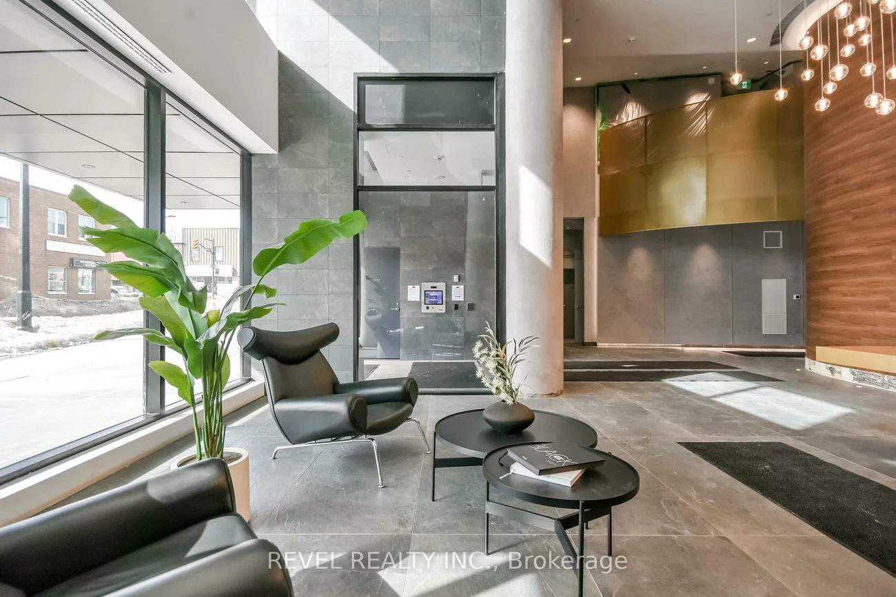 39, Mary, City Centre, Barrie