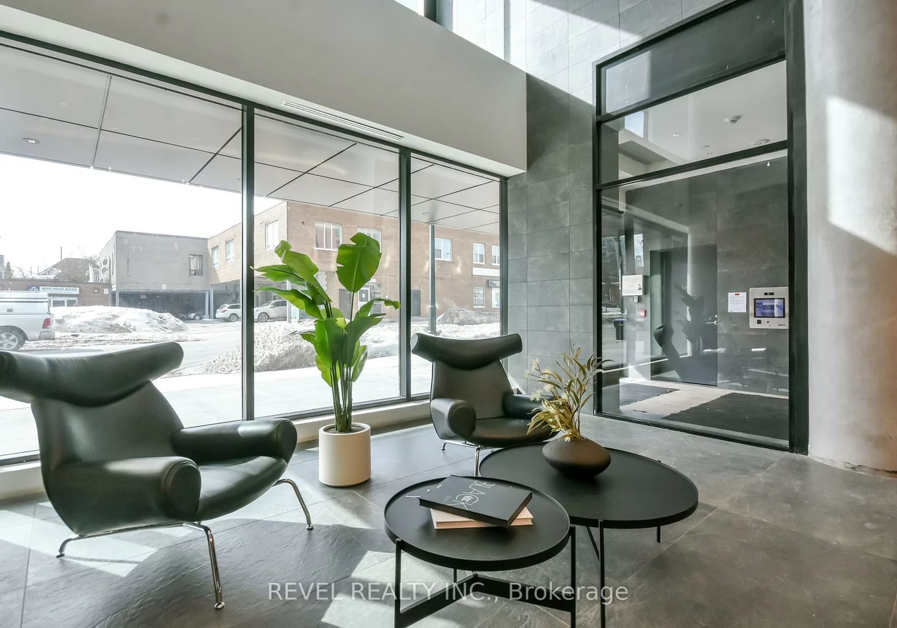 39, Mary, City Centre, Barrie