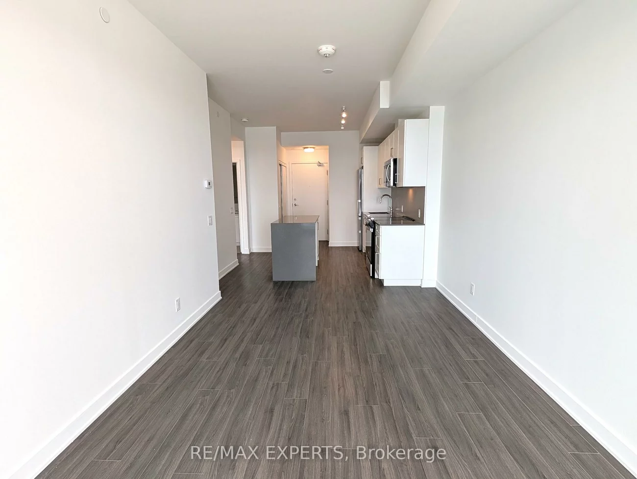 681, Yonge, Painswick South, Barrie