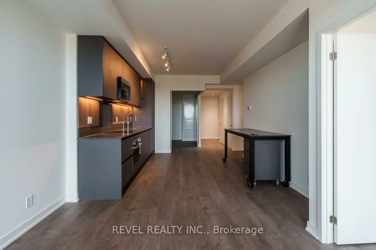 39, Mary, City Centre, Barrie