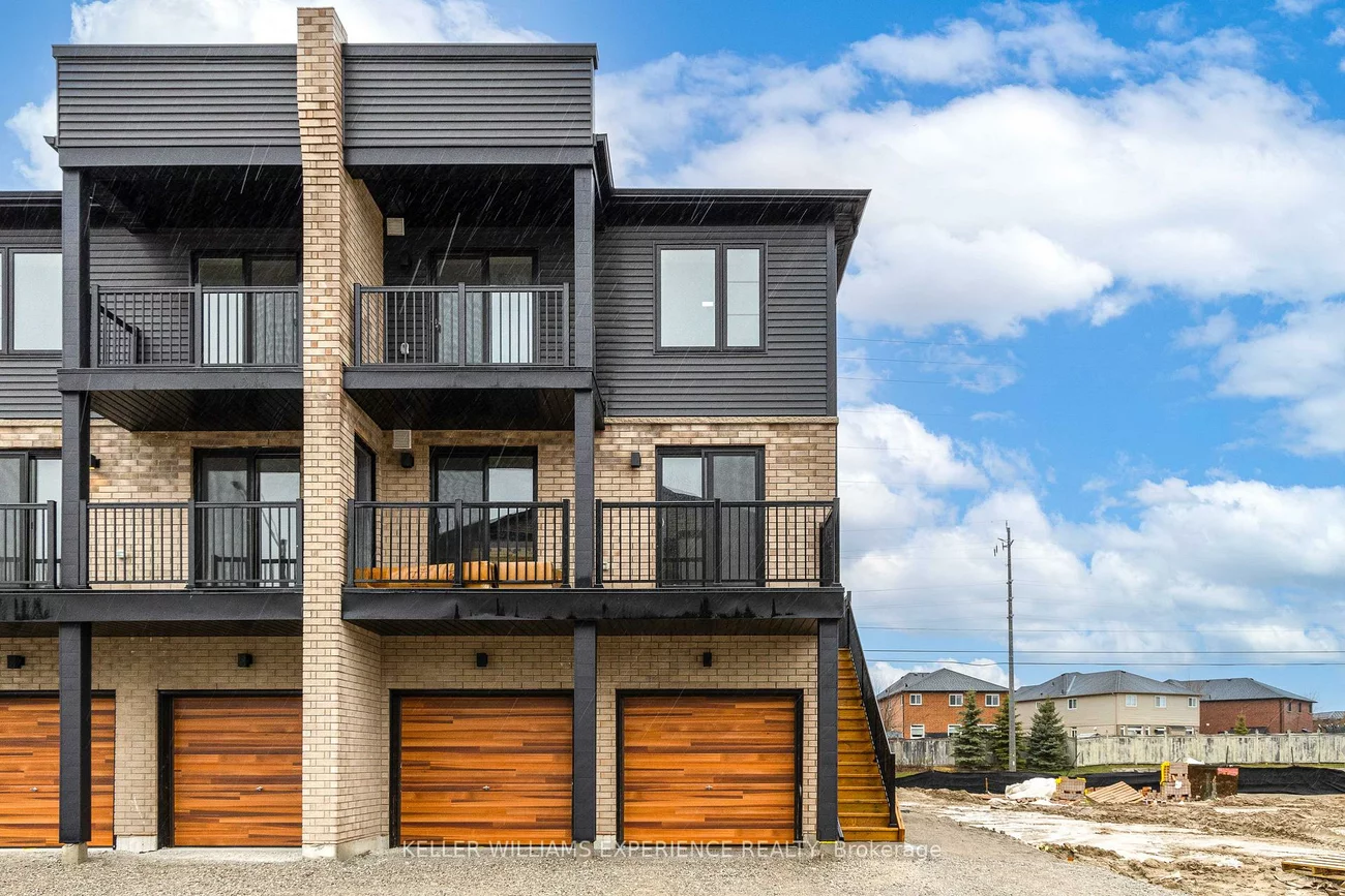 53, Pumpkin Corner, Innis-Shore, Barrie