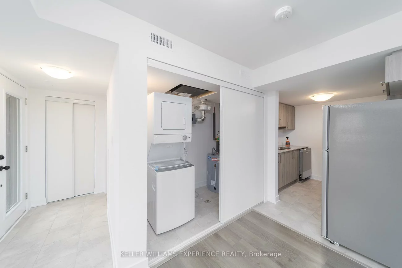 53, Pumpkin Corner, Innis-Shore, Barrie