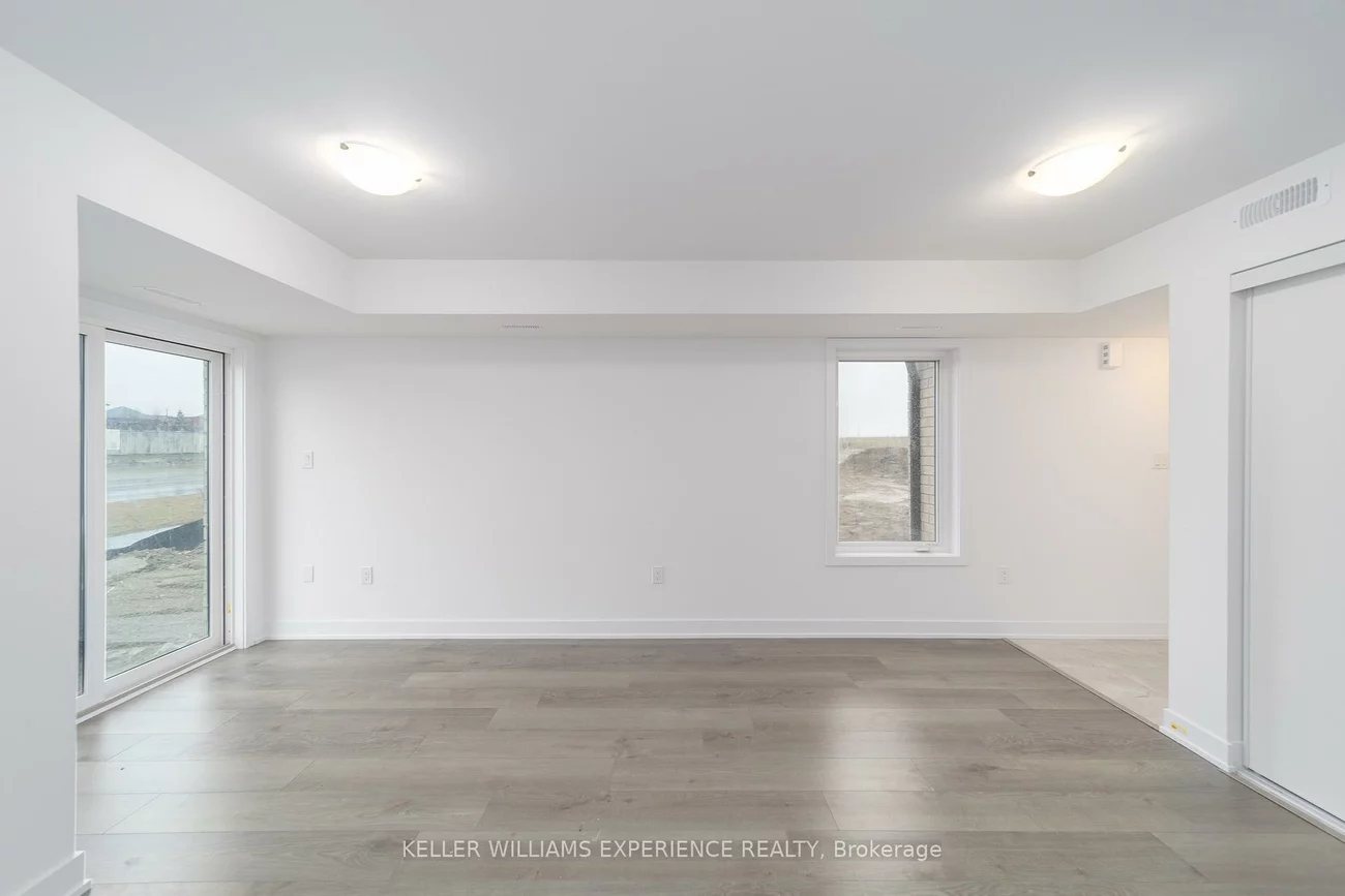 53, Pumpkin Corner, Innis-Shore, Barrie