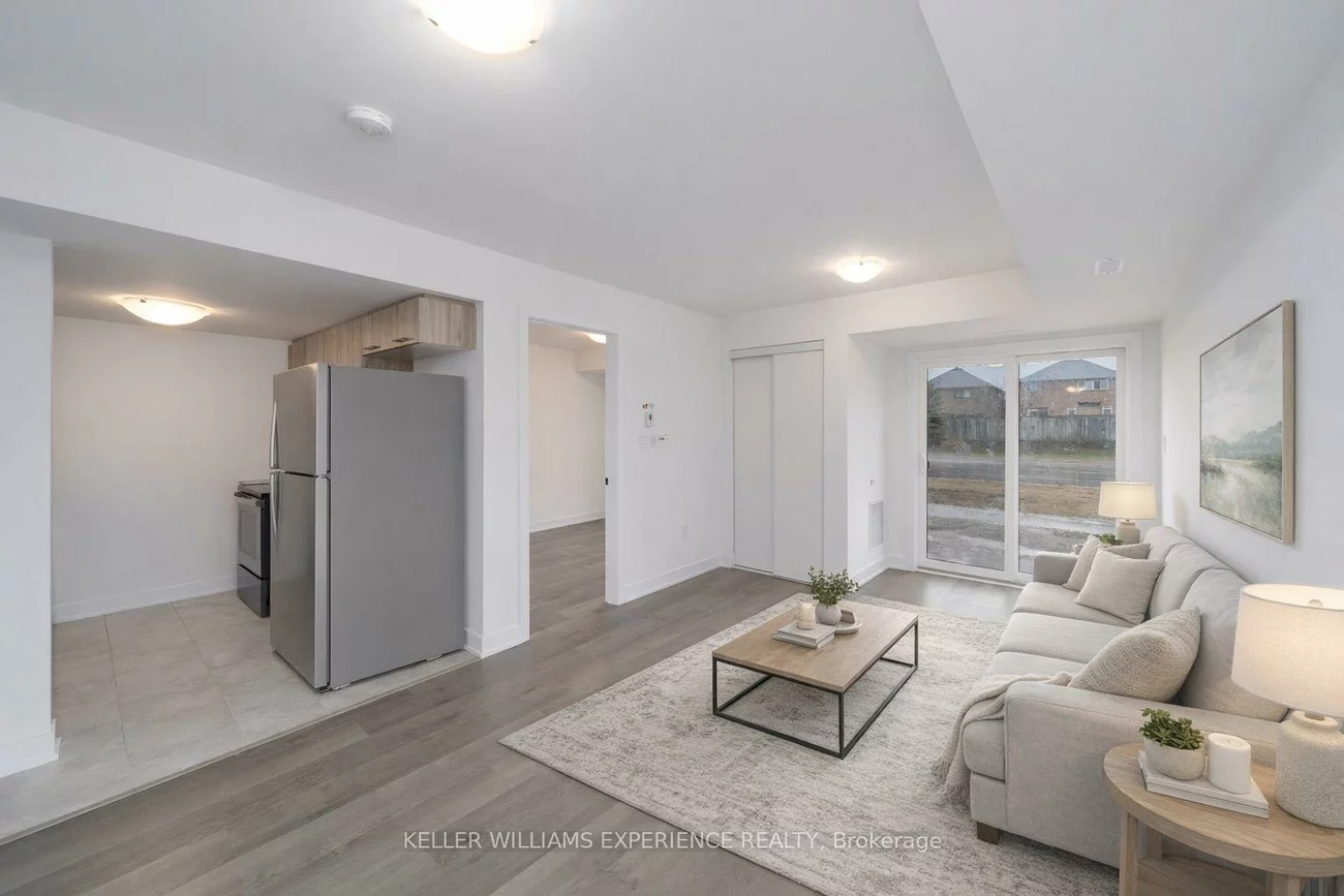 53, Pumpkin Corner, Innis-Shore, Barrie