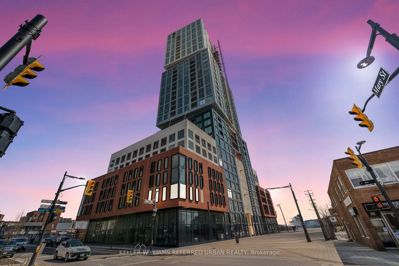 39, Mary, City Centre, Barrie