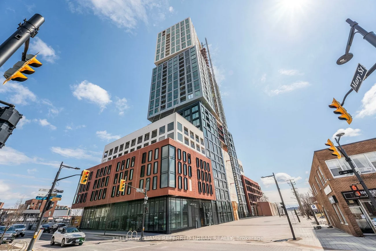 39, Mary, City Centre, Barrie