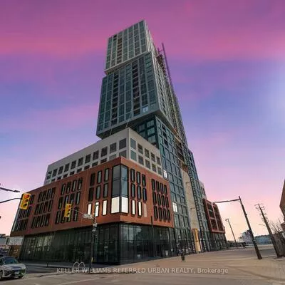 39, Mary, City Centre, Barrie