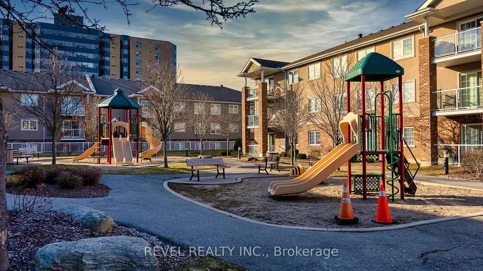 39, Coulter, Sunnidale, Barrie