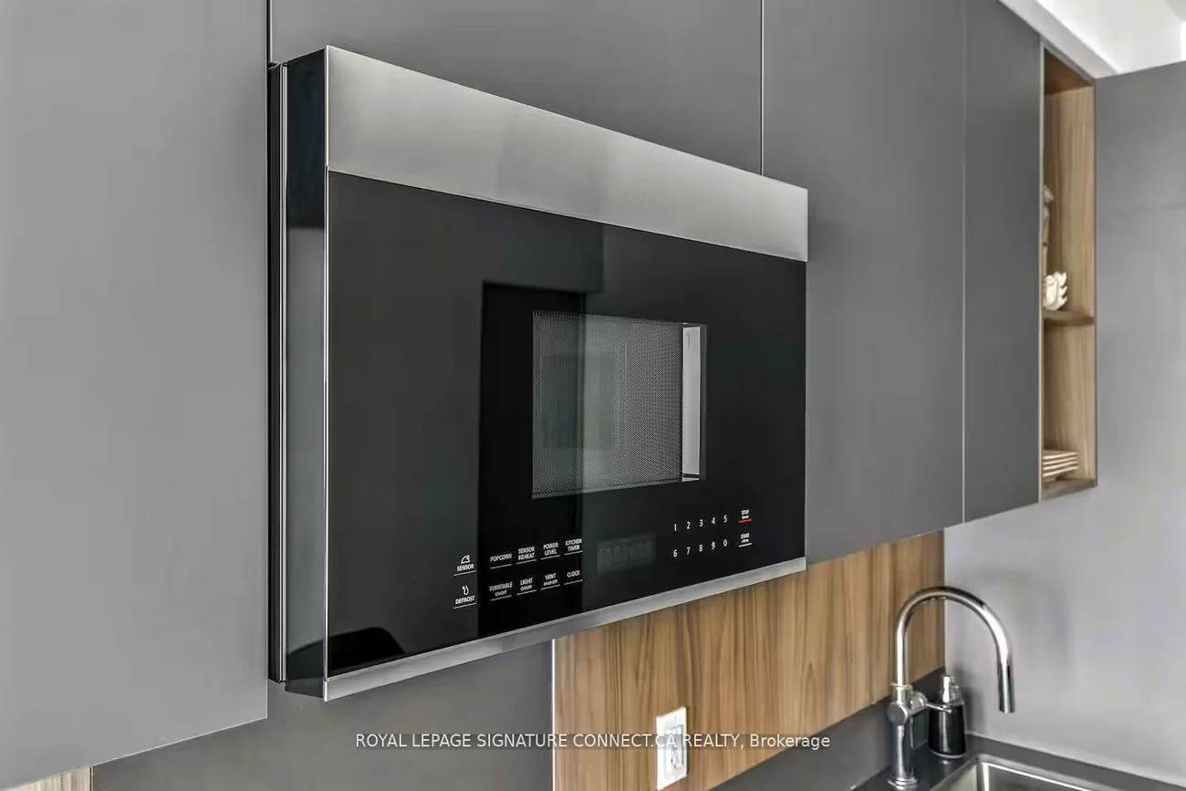 39, Mary, City Centre, Barrie