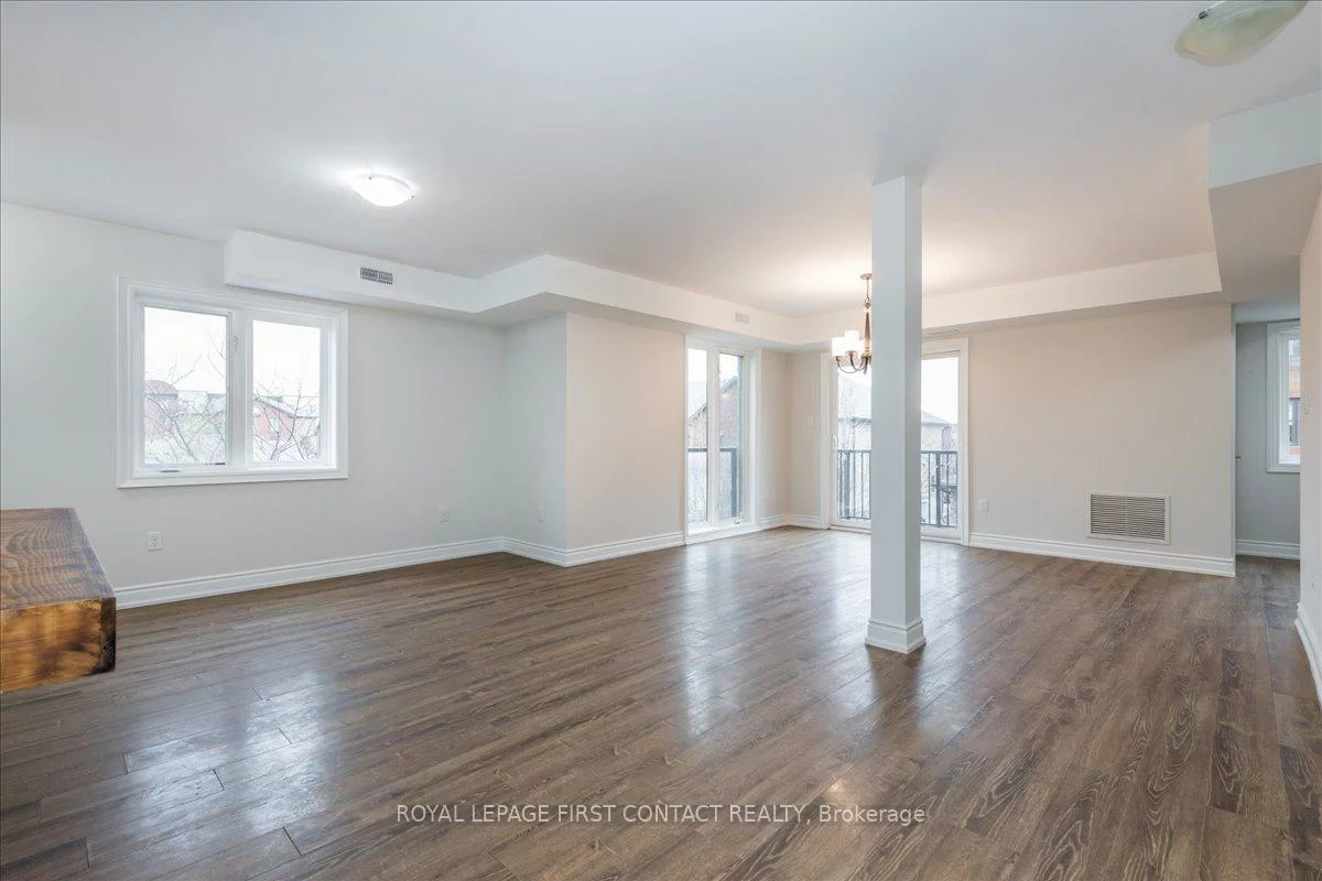 35, Madelaine, Painswick South, Barrie