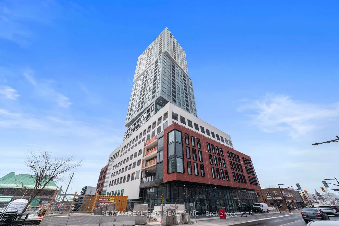 39, Mary, City Centre, Barrie