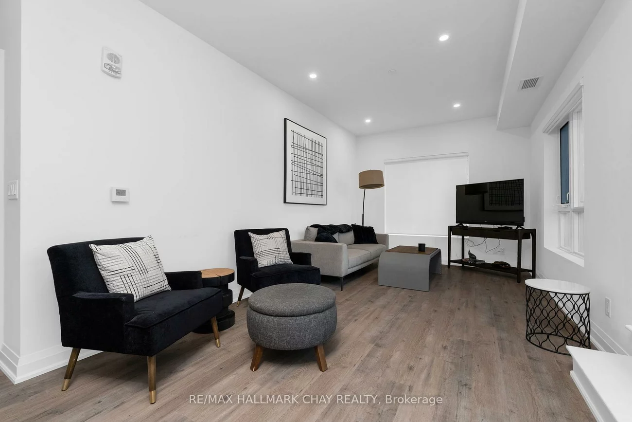 58, Lakeside, Little Lake, Barrie