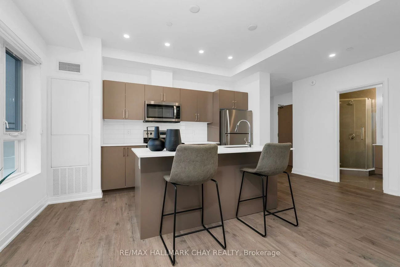 58, Lakeside, Little Lake, Barrie