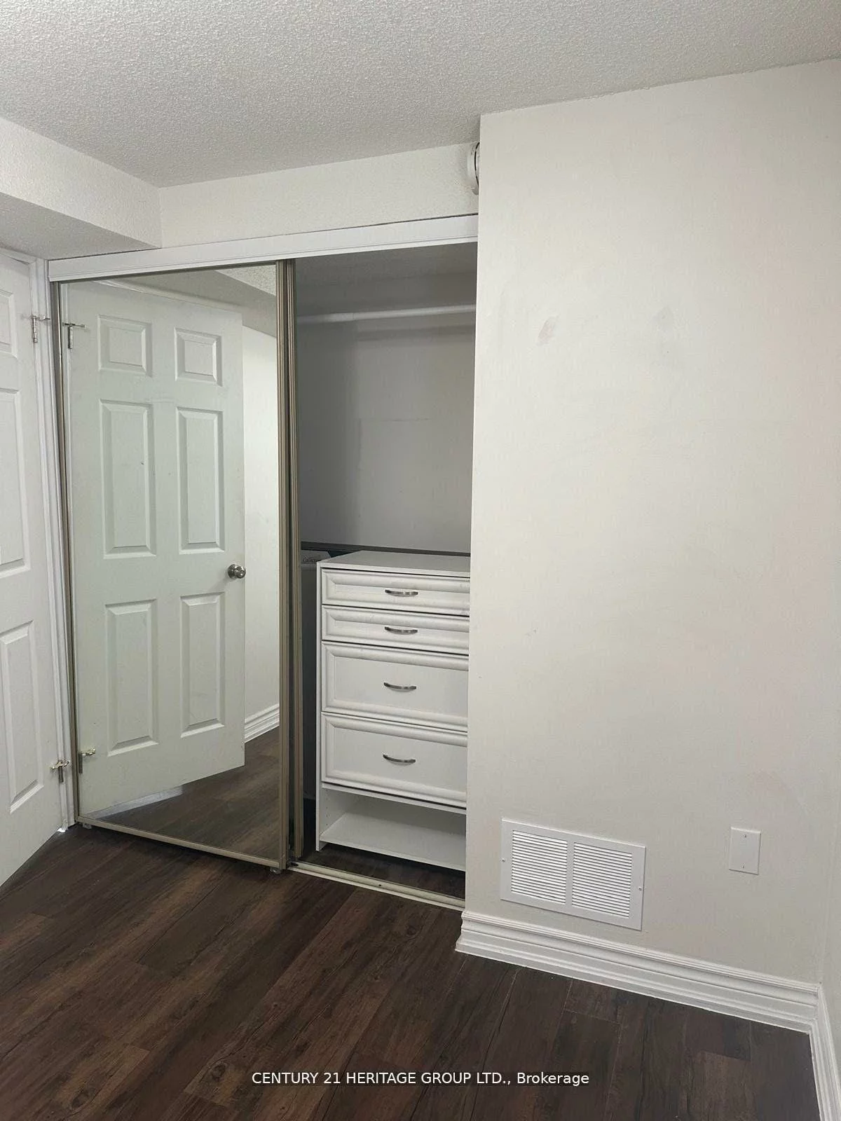 85, Goodwin, Painswick South, Barrie